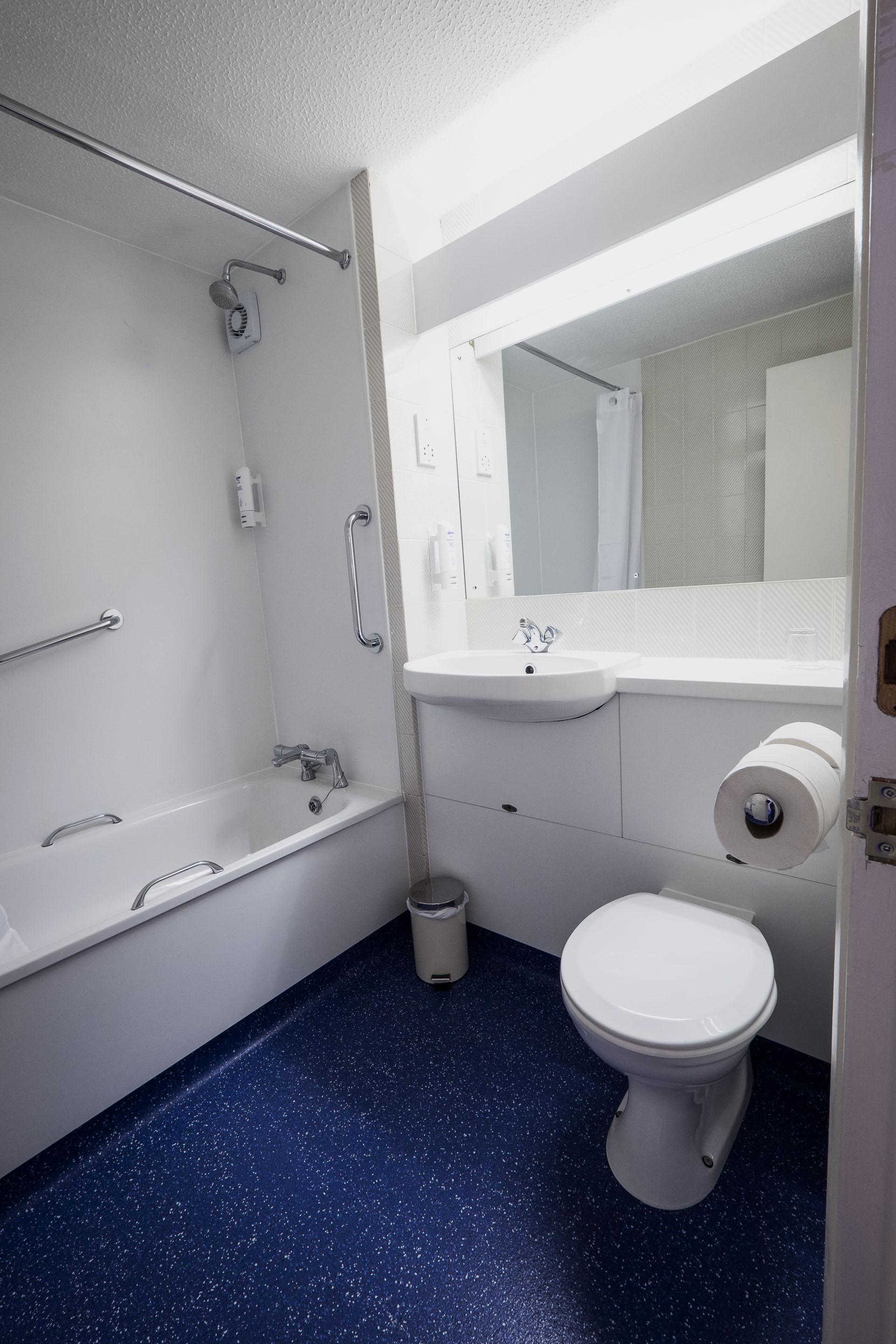 Travelodge Dublin Airport North 'swords' 3* Swords